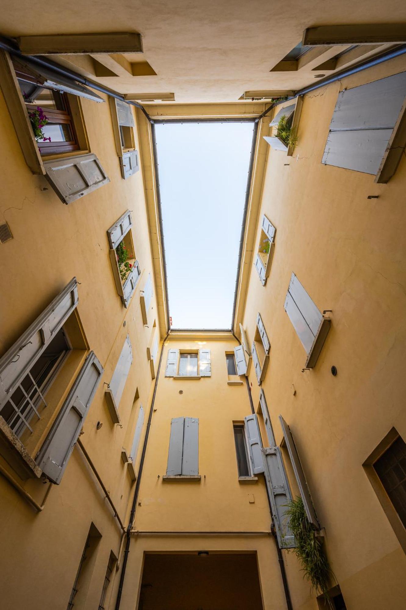 Sui Tetti Di Bologna Centro, Casa Dei Colori Apartman Kültér fotó